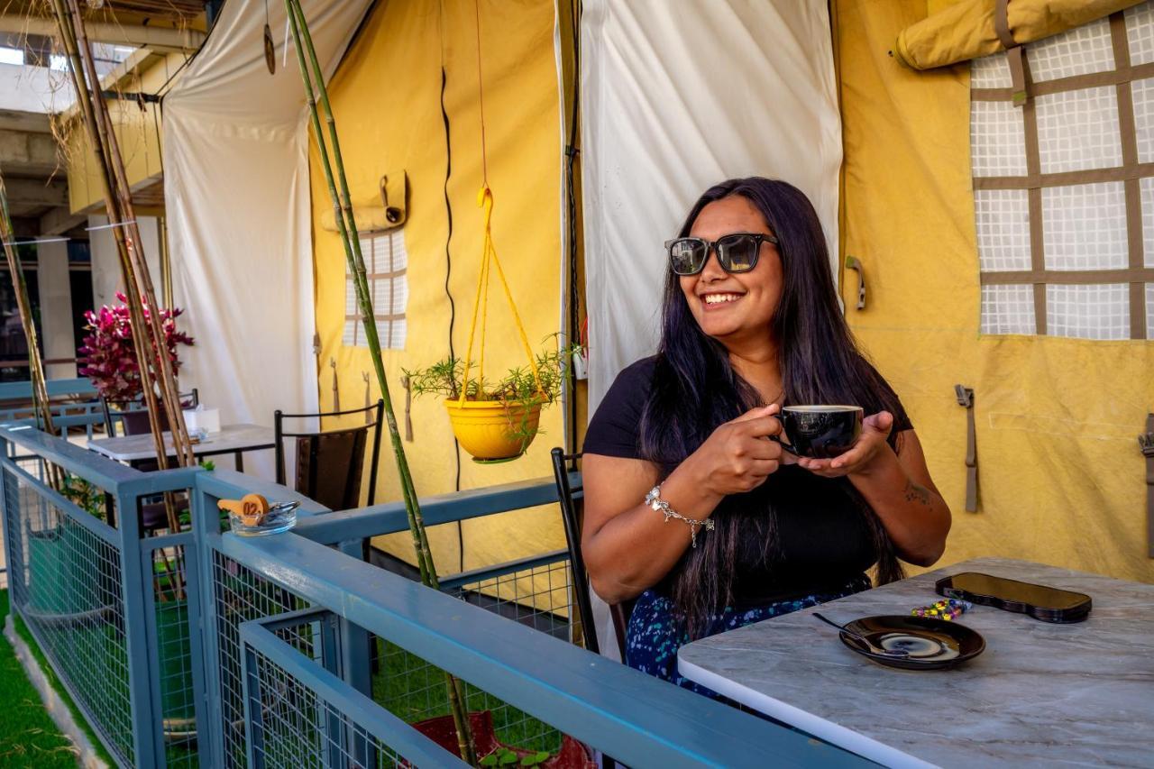 Kalash Parkaze And Tent Inn โพคารา ภายนอก รูปภาพ